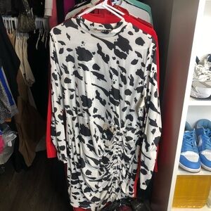 Leopard white and black gown